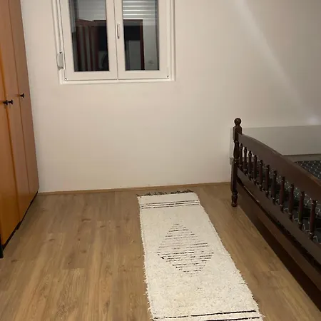 Veselica Prázdninový dům